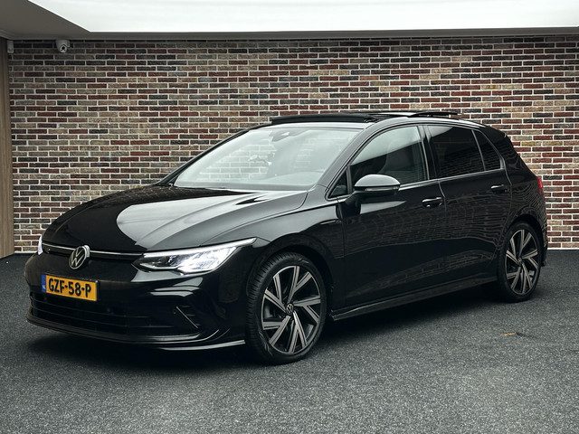 Volkswagen Golf 1.5 eTSI R-Line Business