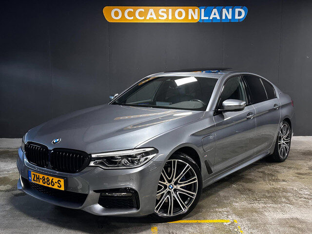 BMW 5 Serie 530e iPerformance High Executive Edition|SCHUIFDAK|SFEER|LED|LEDER|MEMORY|CAMERA|CRUISE|