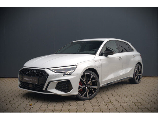 Audi A3 Sportback 45 TFSI e S edition Competition