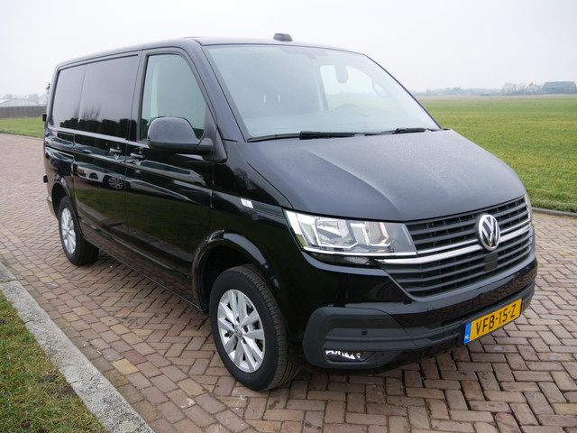 Volkswagen Transporter 2.0 TDI L1H1 28 110kW DSG 2XDOOR AC NAVI ** 12599 EX BTW **