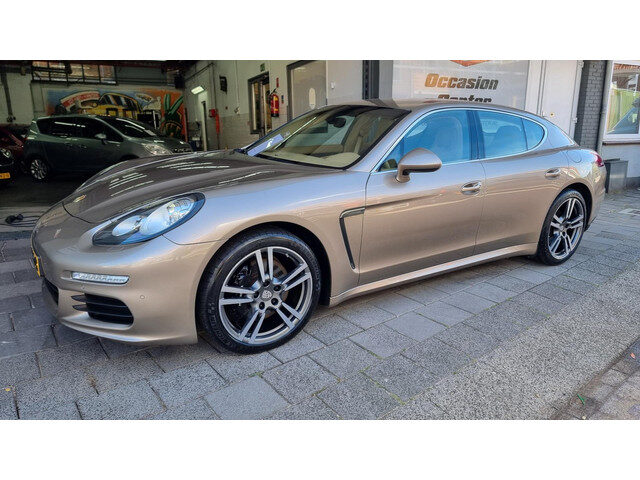 Porsche Panamera 3.0 S E Plug -in Hybride NL dealer onderhouden INRUIL mogelijk