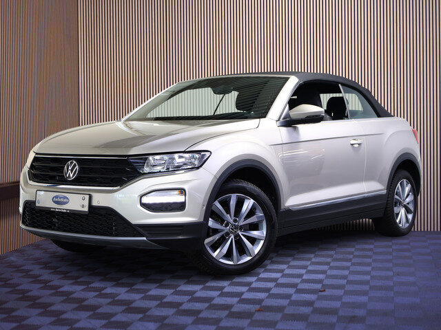 Volkswagen T-Roc Cabrio 1.5 TSI HIGH-LINE DSG NAVI PDC ACC Park+Side Ass. '21