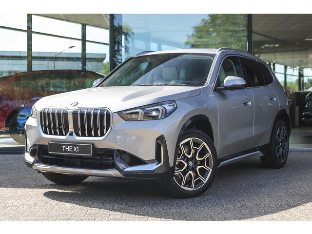 BMW X1 xDrive23i High Executive Automaat