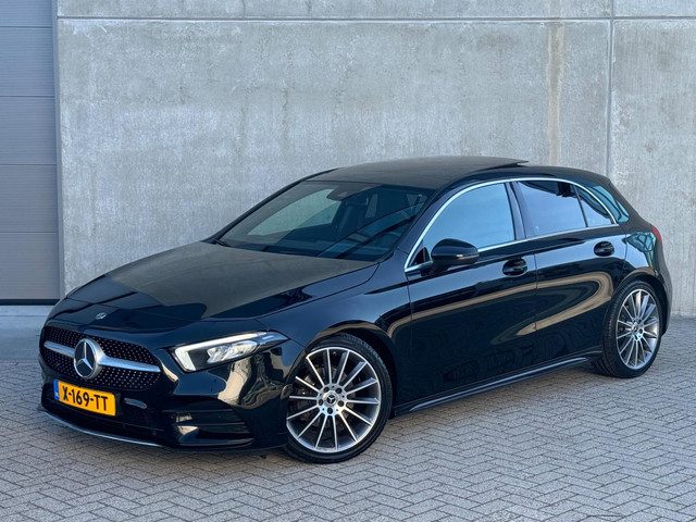 Mercedes-Benz A-Klasse 200 AMG 163pk AUT 2018 Zwart PANORAMADAK