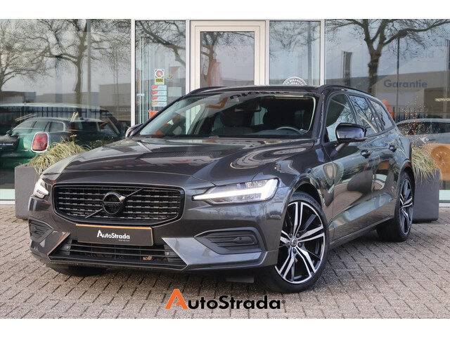 Volvo V60 B3 Momentum Advantage 163pk | LED | Virtual | Camera | Climate | ACC | Carplay | Navigatie