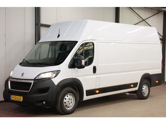 Peugeot Boxer 2.2 BlueHDi 140PK L4H3