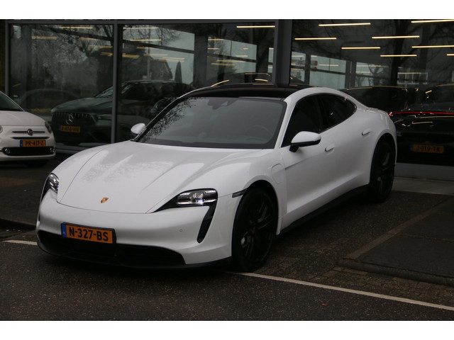 Porsche Taycan 4S Performance 84 kWh DEALER OND. NL-AUTO NAP!