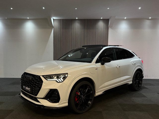Audi Q3 Sportback 45 TFSI e Pano l Led l 3 x S-Line l Camera l ACC l Stoelverwaming