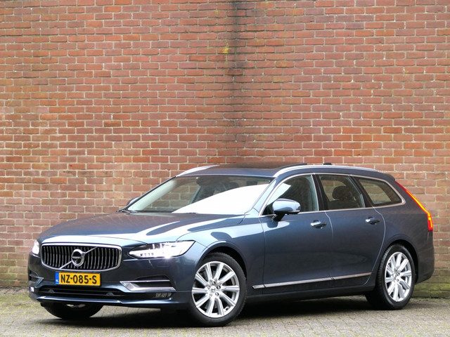 Volvo V90 T5 Inscription Panoramadak / Trekhaak / 360° camera / Massage st