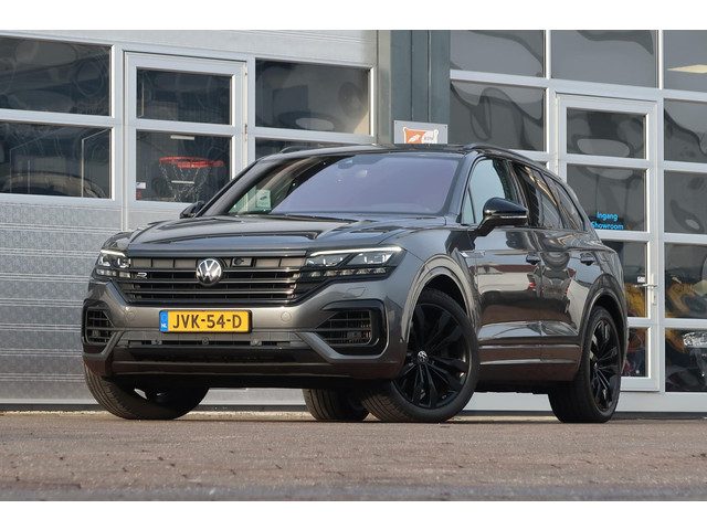 Volkswagen Touareg 3.0 TSi 4MOTION R