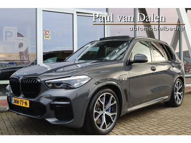 BMW X5 45e HIGH EXEC. M-SPORT Panodak | Head Up | Live Cockpit | 4 wielbesturing | Leer | Skylounge