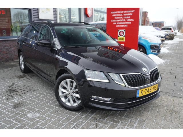 Škoda Octavia Combi 1.5 TSI Greentech Style / Apple Carplay / Stoelverwarming / Cruise