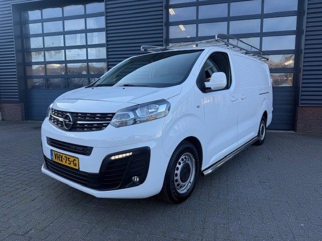 Opel Vivaro 2.0 CDTI L2H1 Edition Trekhaak Imperiaal 2 Schuifdeuren