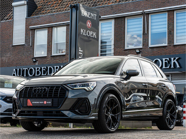 Audi Q3 45 TFSI e S edition