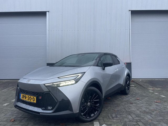 Toyota C-HR 2.0 Plug-in Hybrid 220 GR SPORT