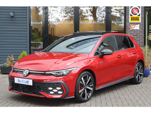 Volkswagen Golf 1.5 eHybrid 272pk GTE Black Style