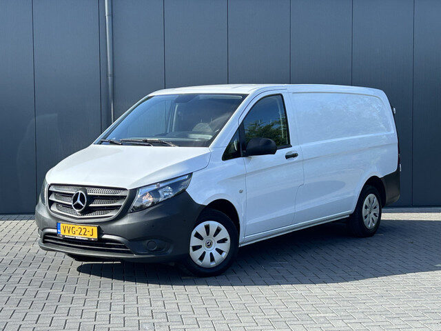 Mercedes-Benz Vito 110 CDI RWD / L2H1 / 1e EIGENAAR / TREKHAAK / 50.667 KM !! / ECC AIRCO / CRUISE /