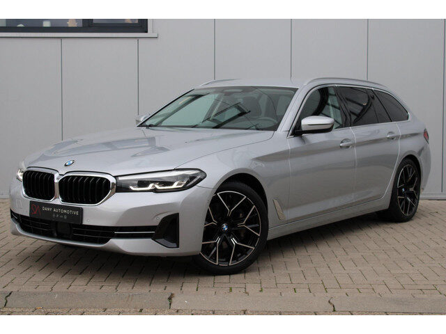 BMW 5 Serie touring 530i Executive 1 Jaar GARANTIE ACC I VIRTUAL I CARPLAY I ELEK. TREKHAAK I LED I