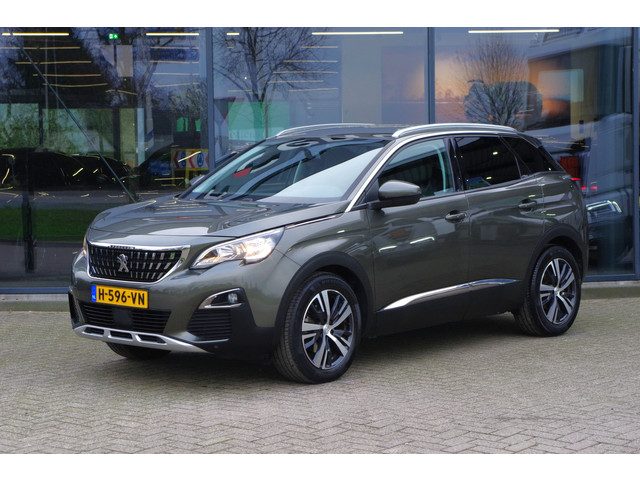 Peugeot 3008 1.2 PureTech 130 PK Automaat Blue Lease Premium, Trekhaak, Cruise Control, Camera