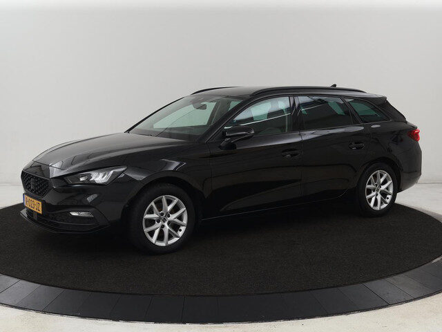 Seat Leon 1.0 TSI Style Intens | Trekhaak | Camera |