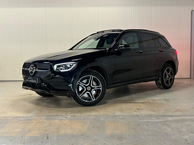 Mercedes-Benz GLC 300e 4MATIC | AMG/NIGHT | PANO | HUD | 360 CAMERA | PLUG IN HYBRIDE