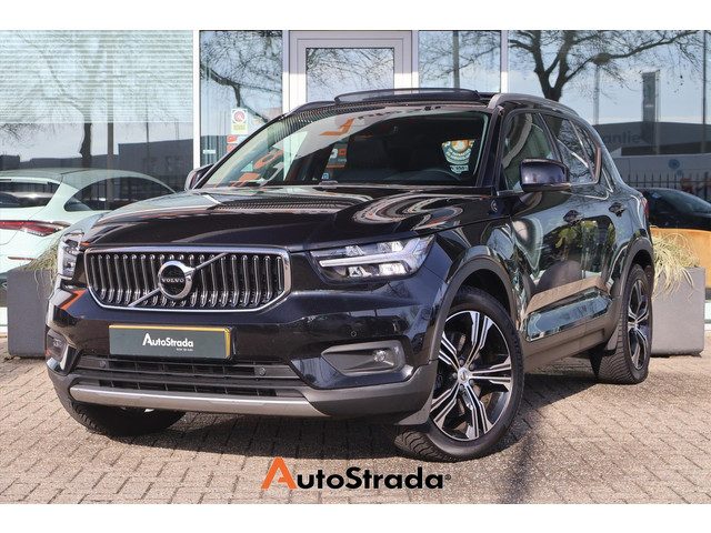 Volvo XC40 T5 Inscription Twin Engine 262pk | Leder | Trekhaak | Pano | Stoelverwarming | Navi | Cli
