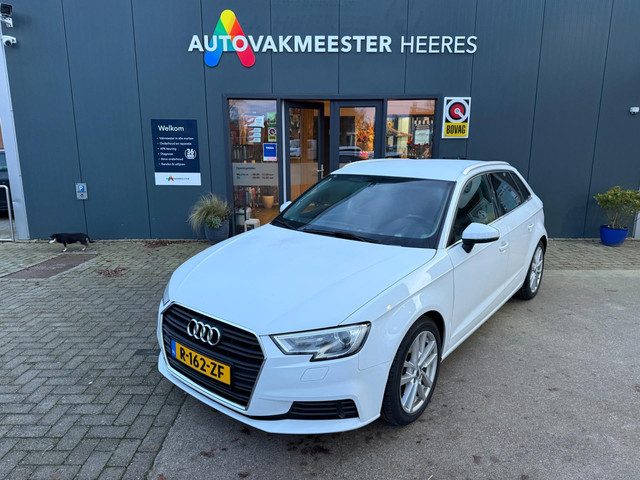 Audi A3 Sportback 35 TFSI CoD Sport S Line Edition