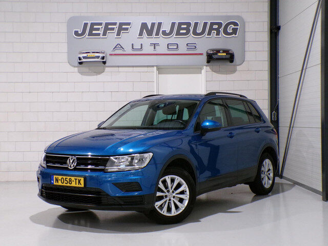 Volkswagen Tiguan 1.4 TSI ACT Connected Series "Automaat" Apple-Carplay Stoelverwarming Navigatie Bl