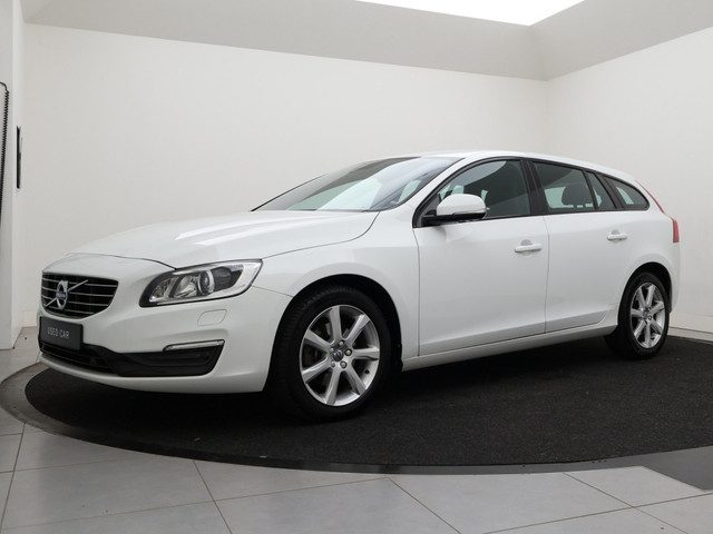 Volvo V60 T3 AUT(6) POLAR+ DYNAMIC SPORTLEDER NAVI XENON STOELVERWARMING 1