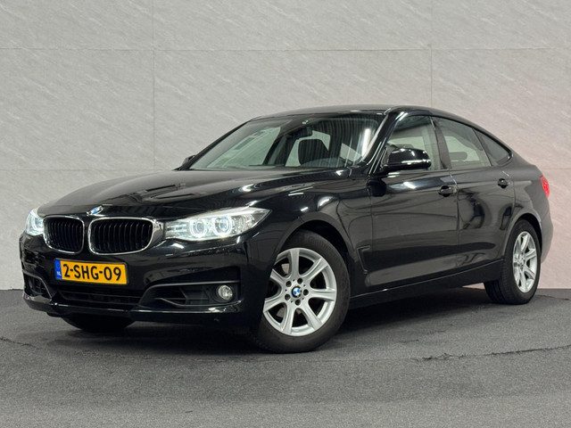 BMW 3 Serie Gran Turismo 320i High Executive Stoelverwarming Uitgebreide teller Airco