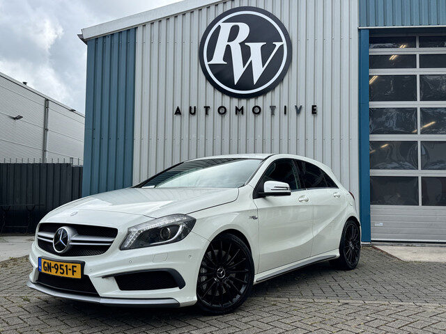Mercedes-Benz A-Klasse AMG 45 4MATIC