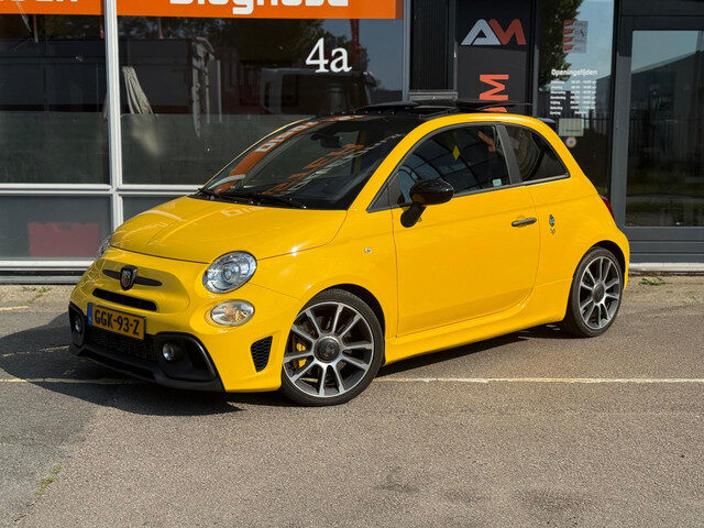 Fiat 500 1.4 T-Jet Abarth Competizione 70th Anniversary