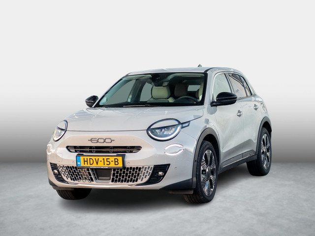 Fiat 600 1.2 Hybrid La Prima
