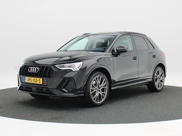 Audi Q3 45 TFSi e 245 Pk Automaat S-Line