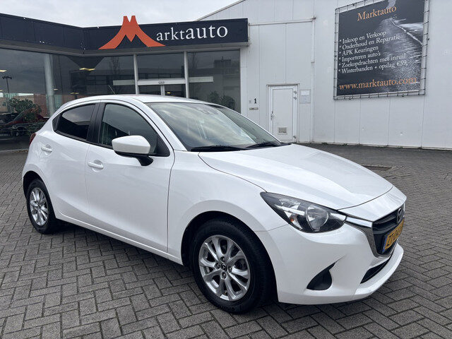 Mazda 2 1.5 Skyactiv-G TS+ Navi Cruise Bluetooth Airco