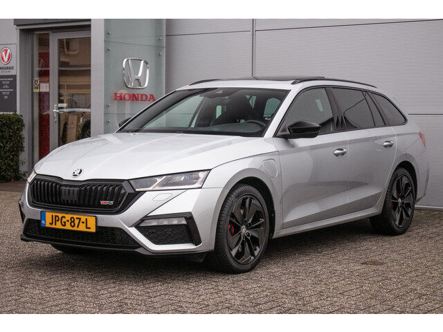 Škoda Octavia Combi 1.4 TSI RS Business iV PHEV 245 PK