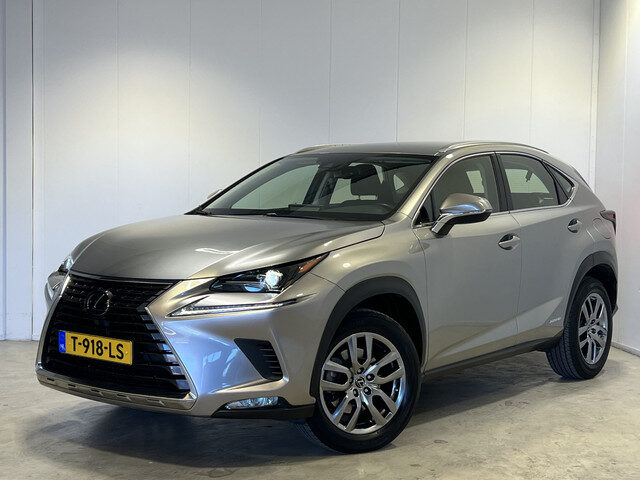 Lexus NX 300h AWD Ultimate Edition