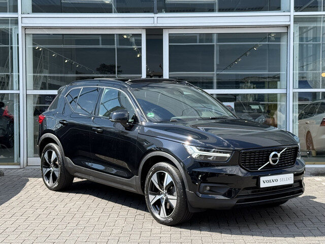 Volvo XC40 T4 211PK Recharge R-Design| Panodak| Adap.Cruise| Camera| Keyles