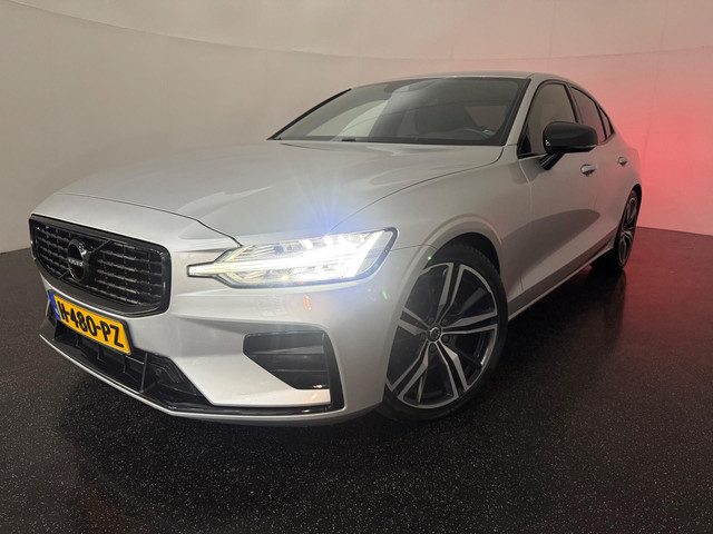 Volvo S60 2.0 T4 AUT R-Design / Polestar uitlaat / 19 inch