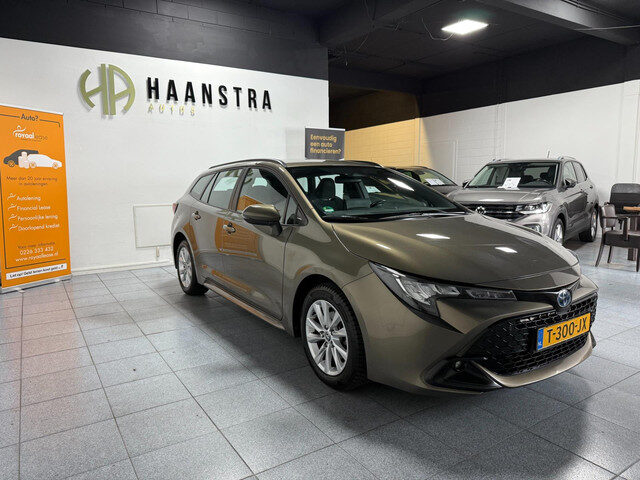 Toyota Corolla Touring Sports Hybrid 140 Active 1e Eig Camera Navi, Apple-Carplay NL Auto! NAP