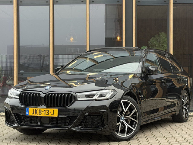 BMW 5 Serie touring 530e xDrive Business Edition Plus M-Sport| Pano | Head-u