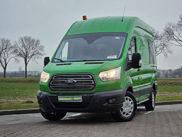 Ford Transit 350 2.0