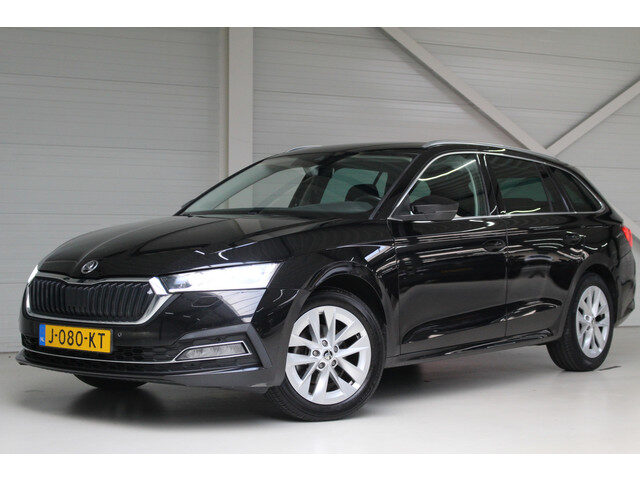 Škoda Octavia Combi 1.5 TSI First Edition