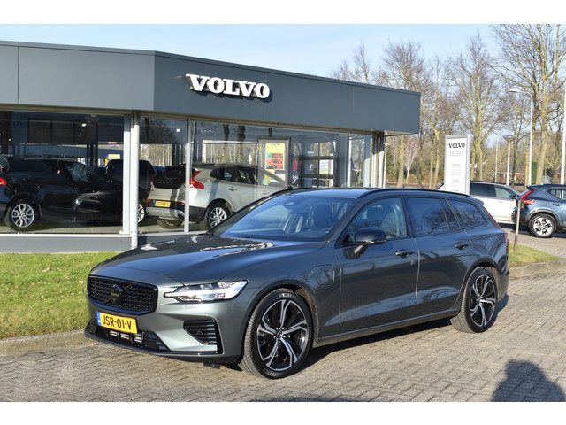 Volvo V60 T6 350PK Plug-in hybrid AWD Plus Dark