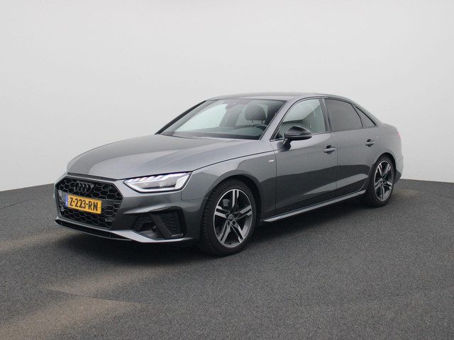 Audi A4 Limousine 35 TFSI S edition Competition