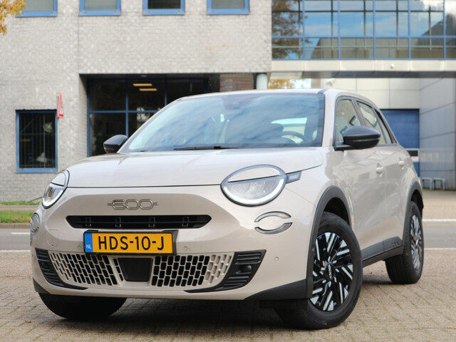 Fiat 600 1.2 Hybrid Urban