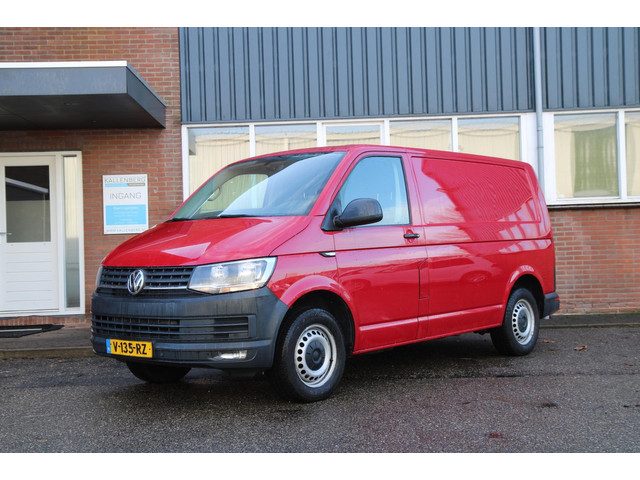 Volkswagen Transporter 2.0 TDI L1H1 Comfortline / 150PK Automaat / Klep / inrichting laadruimte