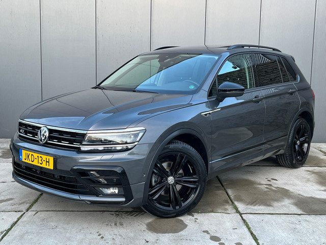 Volkswagen Tiguan 1.5 TSI ACT Highline R-Line | Adaptive Cruise | Lederen Bekleding | Memory | Panor