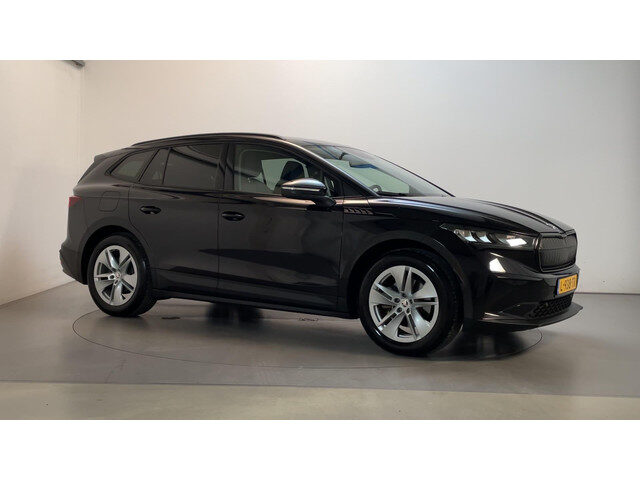 Škoda Enyaq iV 60 Camera Navigatie Parkeersensoren DAB+ App-Connect