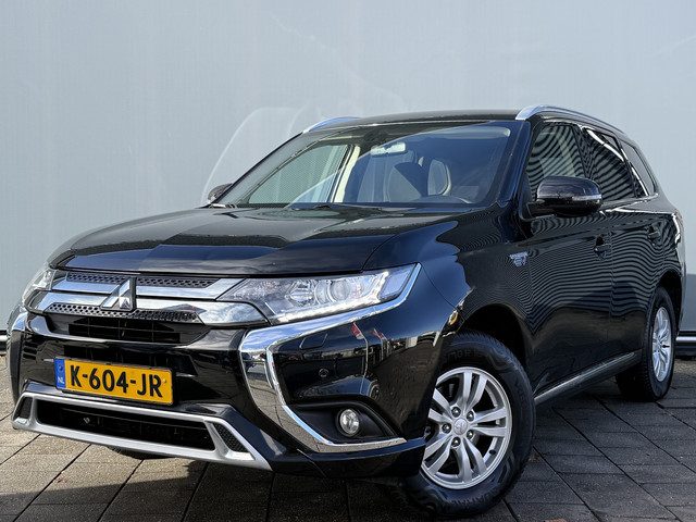 Mitsubishi Outlander BWJ 2021 | 2.4 225PK PHEV Pure